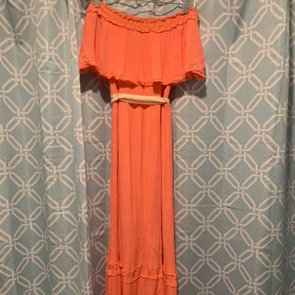 Beautiful Peach Tropical Dress! - Picture 5 of 8